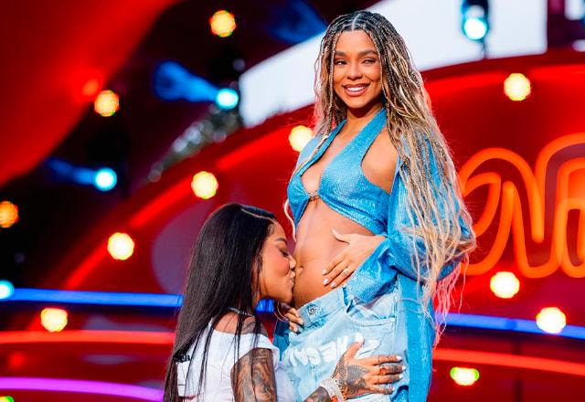 Brunna Gonçalves, grávida de seu primeiro filho, exibe a barriguinha no último ensaio da Beija-Flor. Ela compartilhou sua alegria nas redes sociais, celebrando o momento especial com a escola e anunciando que espera uma menina após o chá revelação.