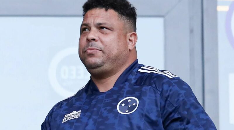 Ronaldo mantém contrato com Cruzeiro até 2035