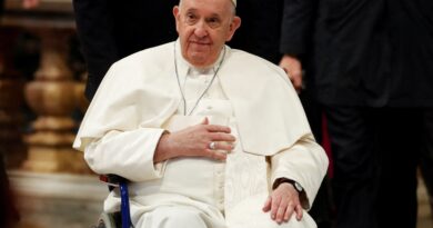 Vaticano Aprova Diretrizes para Homens Gays nos Seminários